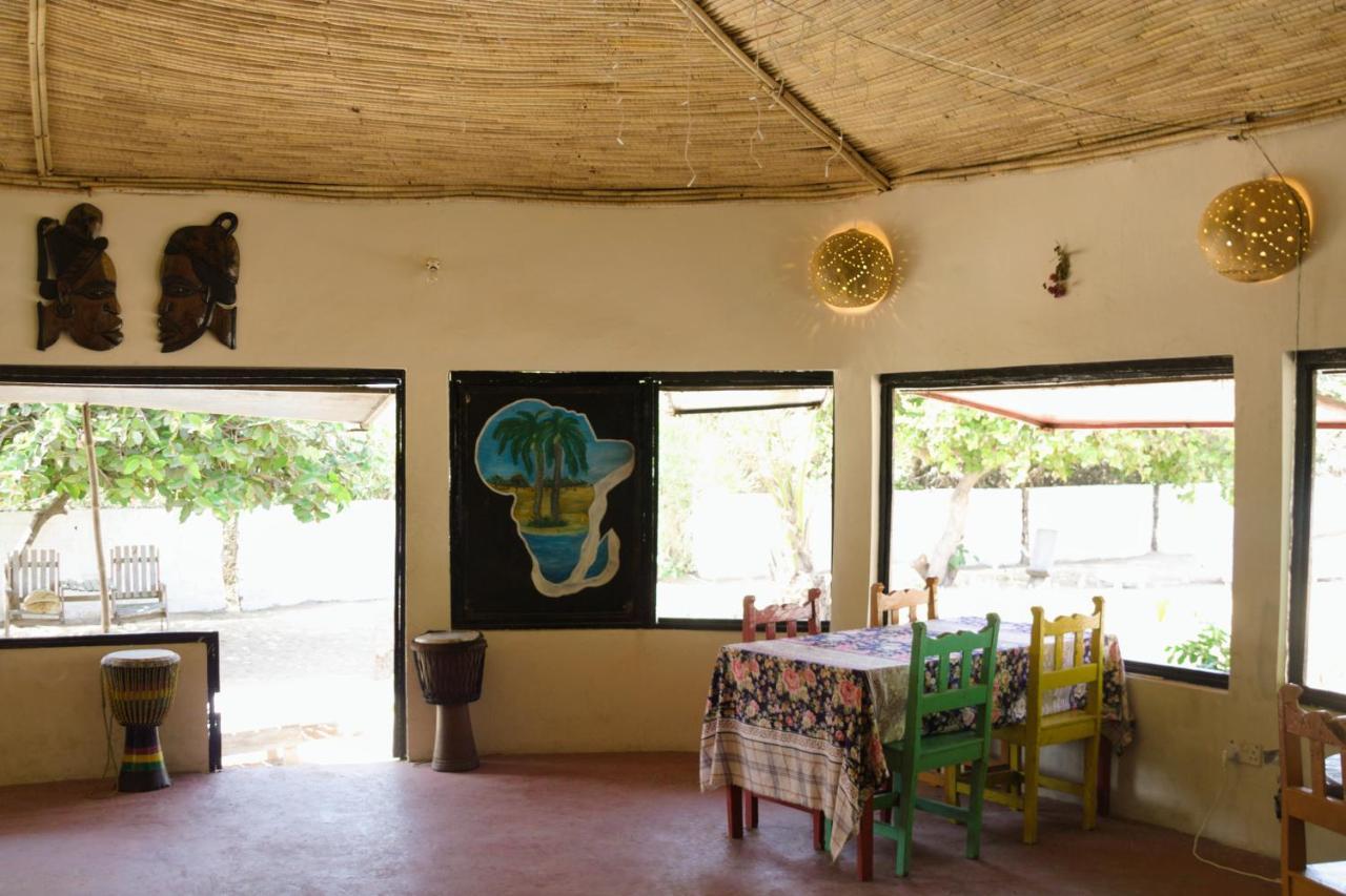 Tamba Kuruba Eco-Lodge Folonko Exterior foto